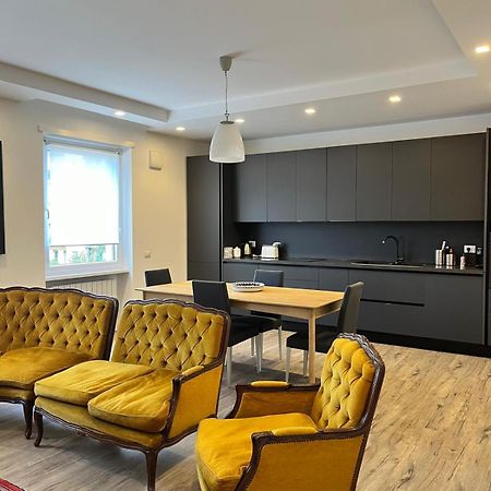 Apartment On The Square Roma Exterior foto